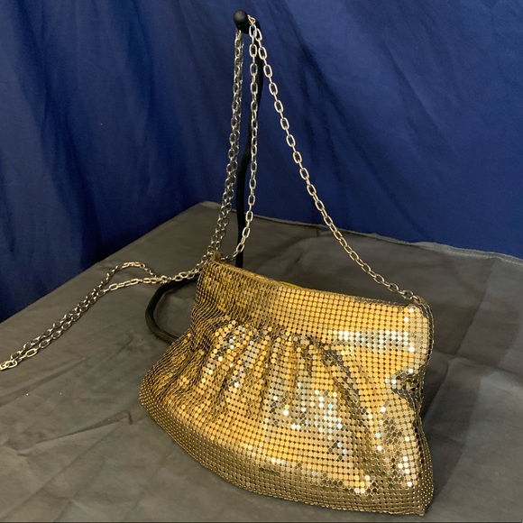 Whiting and Davis metal mesh gold purse - Picture 3 of 6